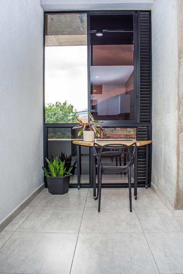 Inverso Cl 47 Coliving Medellín Exterior foto