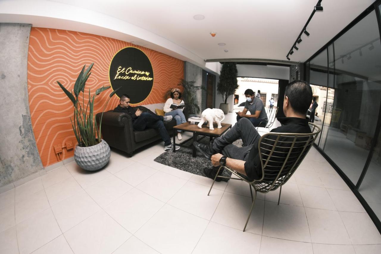 Inverso Cl 47 Coliving Medellín Exterior foto